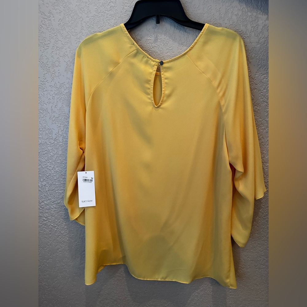 Karen Kane Yellow Knot-Front Tunic Top - Picture 2 of 4